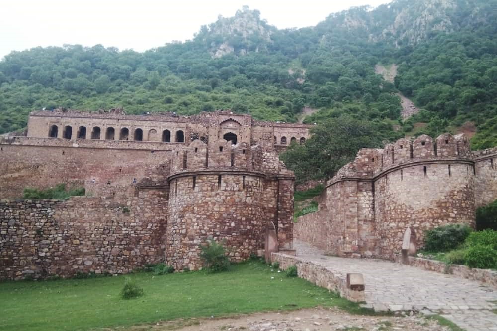 Jaipur To Bhangarh Taxi Fare